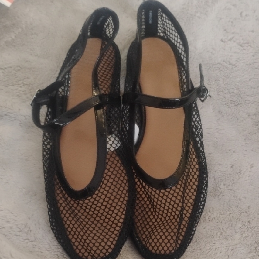 Black Mesh Women's Shoes